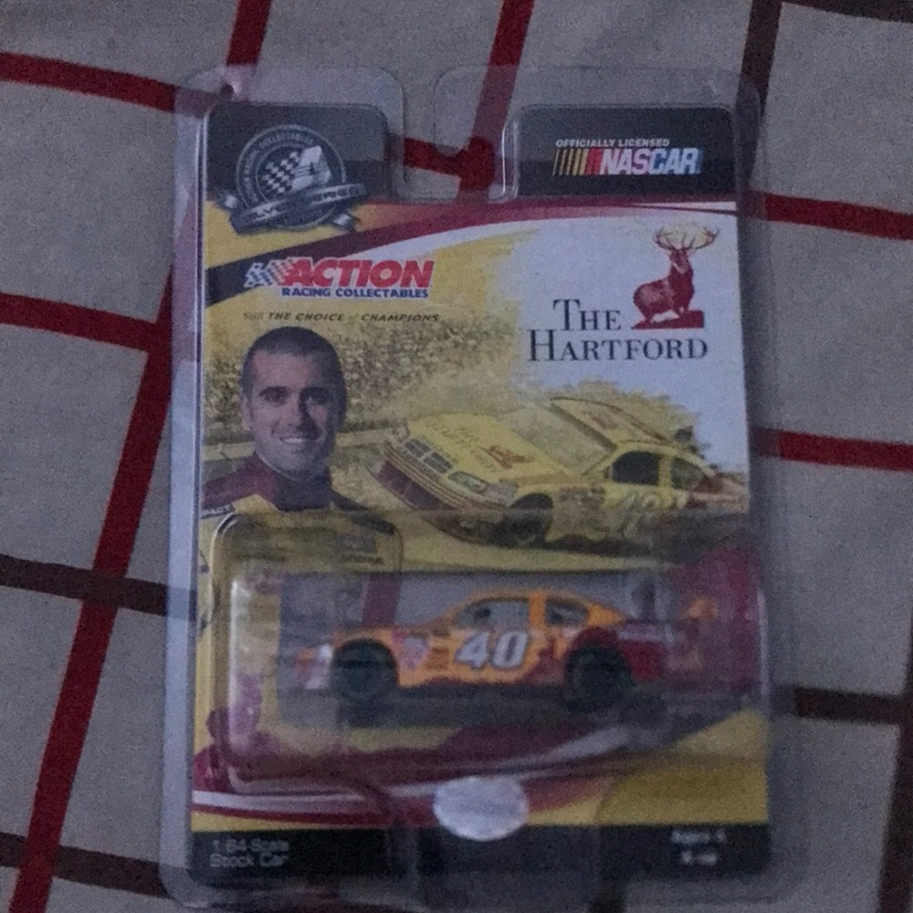 (NASCAR) Action-Racing Collectable SILVER SERIES /Dodge Charger Number 40